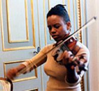 Regina Carter plays the Guarneri violin 